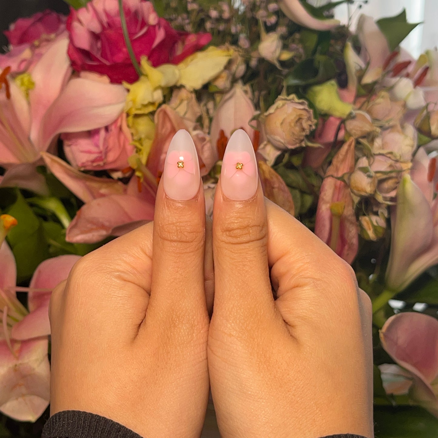 FLOWER BLUSH